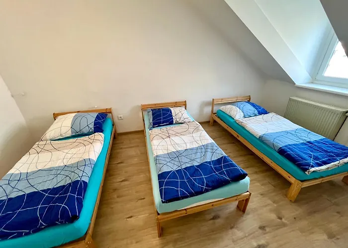 Hochgelegene Geraeumige Monteurwohnung